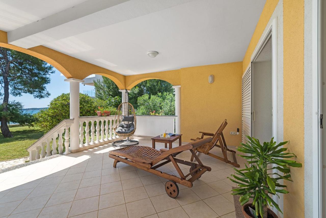 Beach Apartments Villa Kaya Sukošan エクステリア 写真